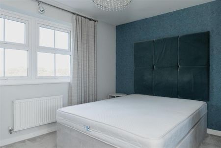 3 bedroom detached house to rent - Photo 4