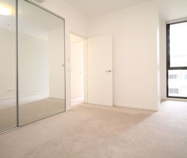 Stylish & Spacious 2-Bedroom Apartment in the Heart of Hurstville - Photo 3