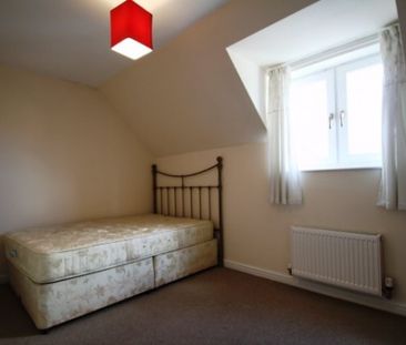 2 Bed - Apartment - Wadsley Park Village - Photo 4