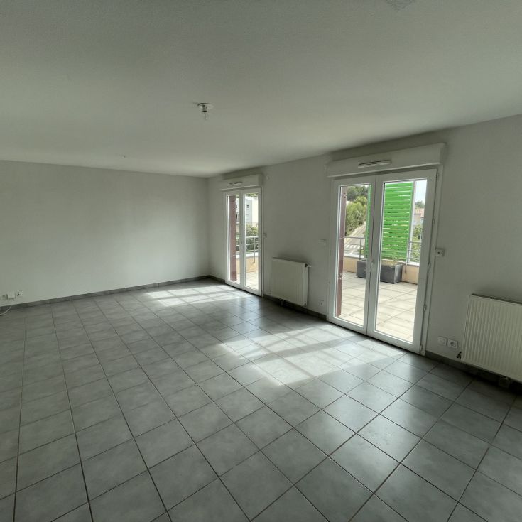 Appartement 75.82 m² - 3 Pièces - Nîmes (30900) - Photo 1