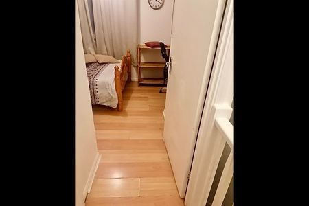 Room in a Shared Flat, Mantlet Close, SW16 - Photo 4
