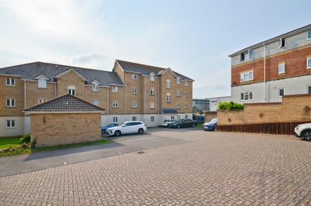 2 bedroom flat to rent - Photo 2
