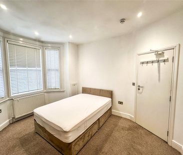 1 bedroom property to rent - Photo 2