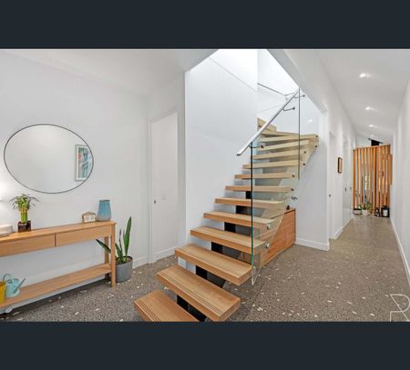 15 Lily Street, Seddon, Vic 3011 - Photo 5