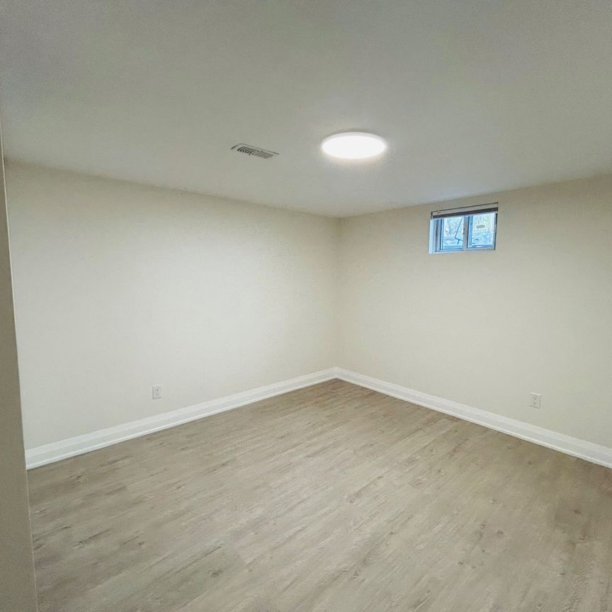 For Lease - 15 Marilake Drive, Toronto, Ontario - Photo 1