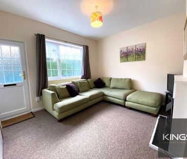 4 bedroom terraced house to rent - Photo 2