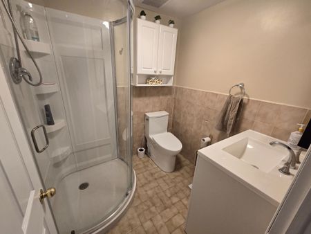 For Lease - 1224 Cramer Street, Mississauga, Ontario - Photo 2