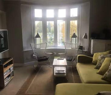 Double bedroom with own bathroom in Fulham High St - Photo 2
