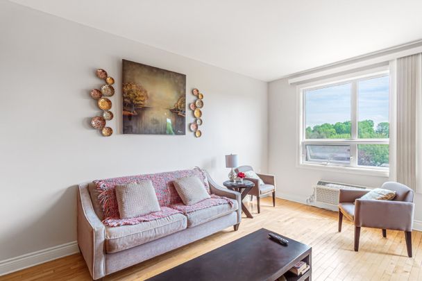 1521 Manotick Station Road - 210 - Photo 1