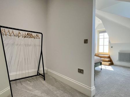 3 bedroom apartment to rent - Photo 5