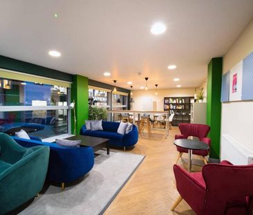 Studio to rent - Photo 2