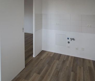 Wohnung ist SOFORT bezugsfertig und wurde komplett saniert! Familie... - Foto 6