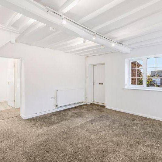 2 bedroom semi-detached house to rent - Photo 1