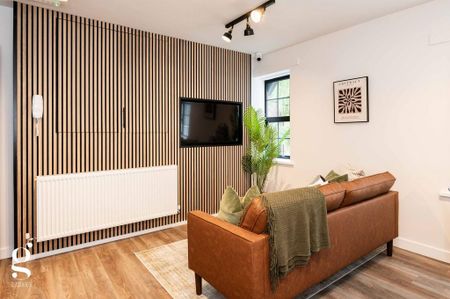 1 bedroom in a flat share to rent - Photo 3