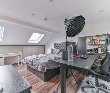 Glenister Park Road, Streatham Vale, SW16 - Photo 1