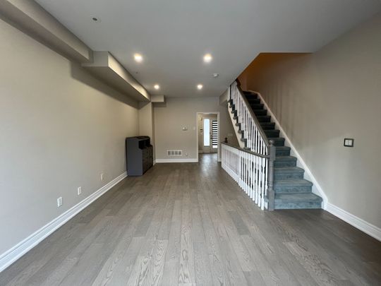 For Lease - 70 Suncrest Boulevard, Markham, Ontario - Photo 1