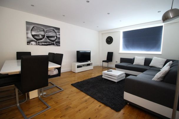1 Bed Flat, Great James Street, WC1N - Photo 1