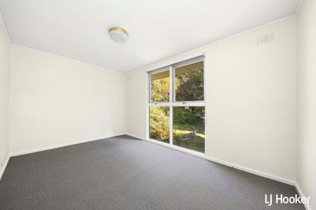 27 Wangara Street, Aranda ACT, Belconnen - Photo 2
