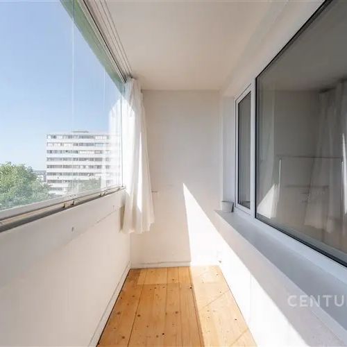 Útulný byt 2+kk s krytou lodžií, sklepem a otevřeným výhledem, k dispozici ihned – Štúrova 1417/2, Krč, 14200 Praha - Photo 1