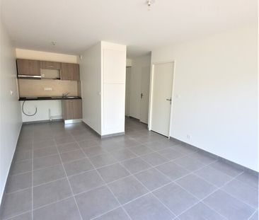 Location Appartement 2 pièces 40m² TOULOUSE 31100 - Photo 3