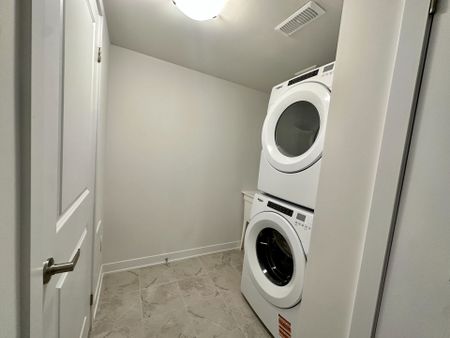 For Lease - 13 John Canning Way, Markham, Ontario - Photo 5