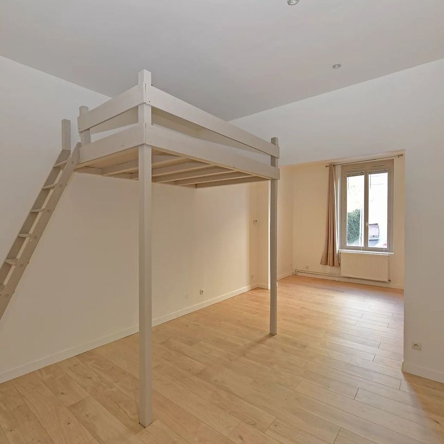 Location Appartement 1 pièces 35 m2 à Saint-Quentin - Photo 1