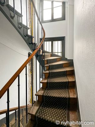 Logement à Paris, Location meublée - Studio avec Alcôve T1 - Denfert Rochereau, Montparnasse - Alésia (PA-1005) - Photo 1