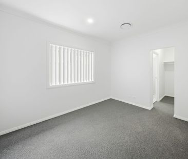 Modern design and stunning views - Photo 2