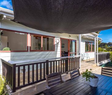 Onetangi Living – Peaceful & Furnished - Photo 4