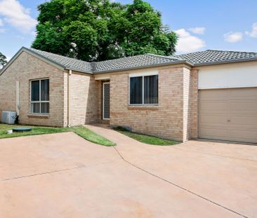 Unit in great location - Photo 6