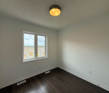 For Lease - 90 Avani Avenue, Markham, Ontario - Photo 6