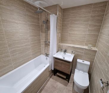 2 bedroom apartment to rent - Photo 6