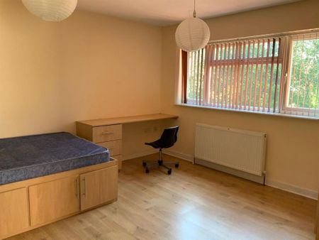 7 bedroom house to rent - Photo 3