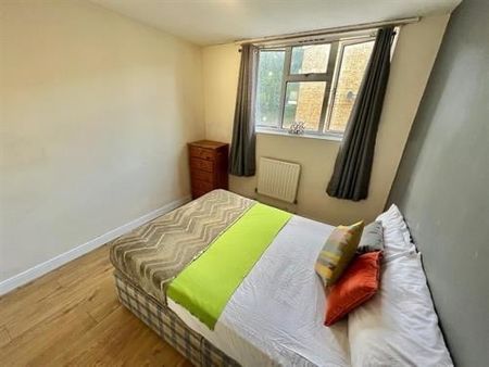 Room in a Shared Flat, Llandovery House, E14 - Photo 4
