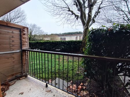 Location Appartement 1 pièce 26m² - Photo 3