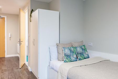 1 bedroom private hall to rent - Photo 5