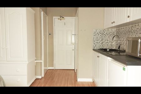 Studio Flat, Colville Terrace, W11 - Photo 2