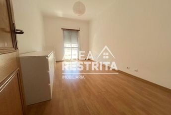 Apartamento T3 em Setúbal