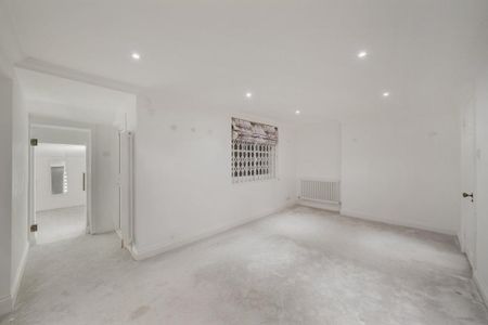 3 bedroom flat to rent - Photo 2