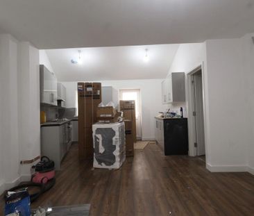 6 bedroom terraced house to rent - Photo 6