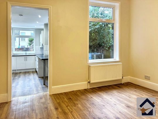 3 bedroom semi-detached house to rent - Photo 1