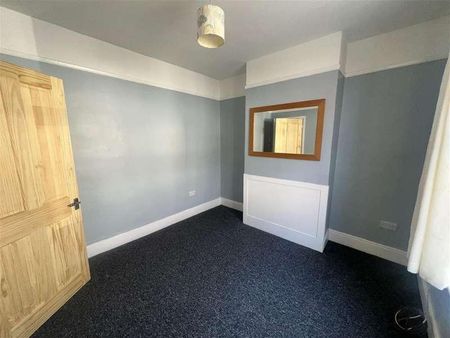 Brompton Road, Southsea, PO4 - Photo 3