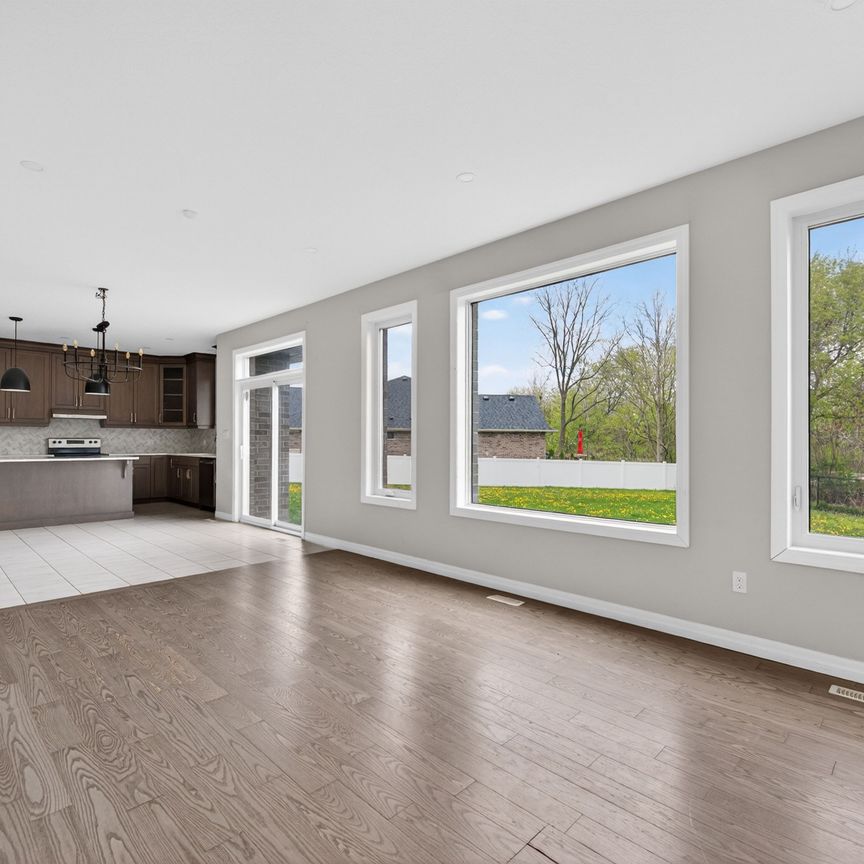 For Lease - 98 LIVINGSTON Drive, Tillsonburg, Ontario - Photo 1