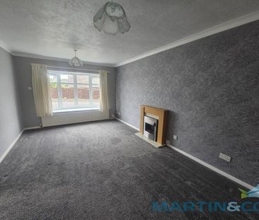 2 bedroom detached bungalow to rent - Photo 1