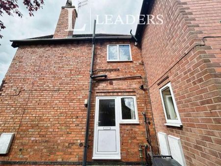 Leicester Road, Loughborough, LE11 - Photo 5