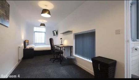 6 bedroom property to rent - Photo 4