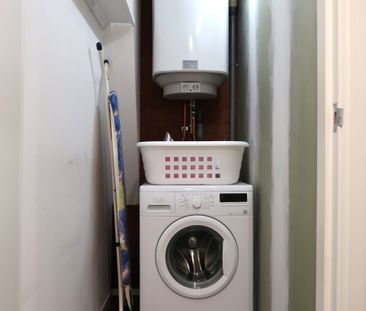 Room available with private parking te huur - Foto 3