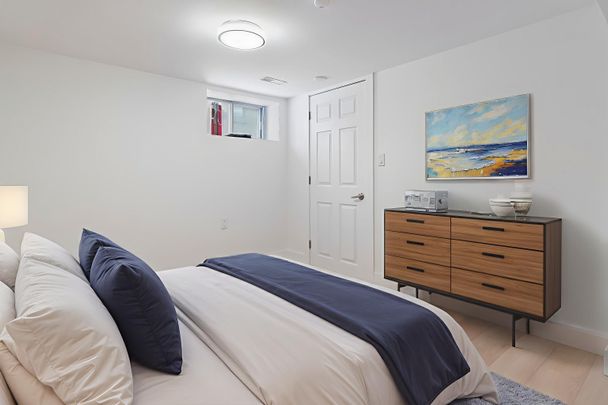 For Lease - 206 Queen Street Unit# Lower, Mississauga, Ontario - Photo 1