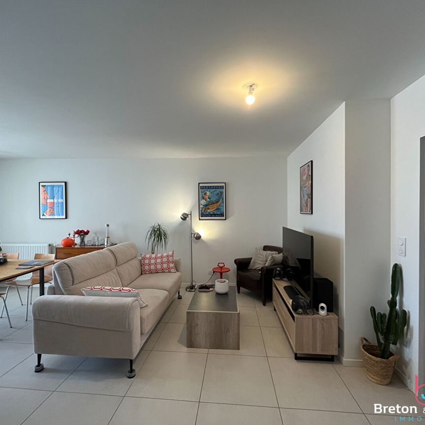 Location Appartement 3 pièces 67m² - Photo 1