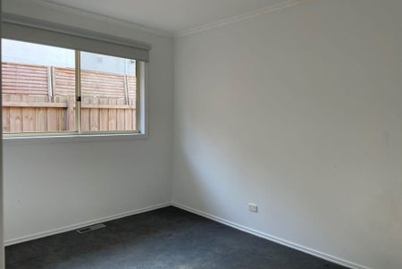 Spacious 3-Bedroom Unit - Photo 2